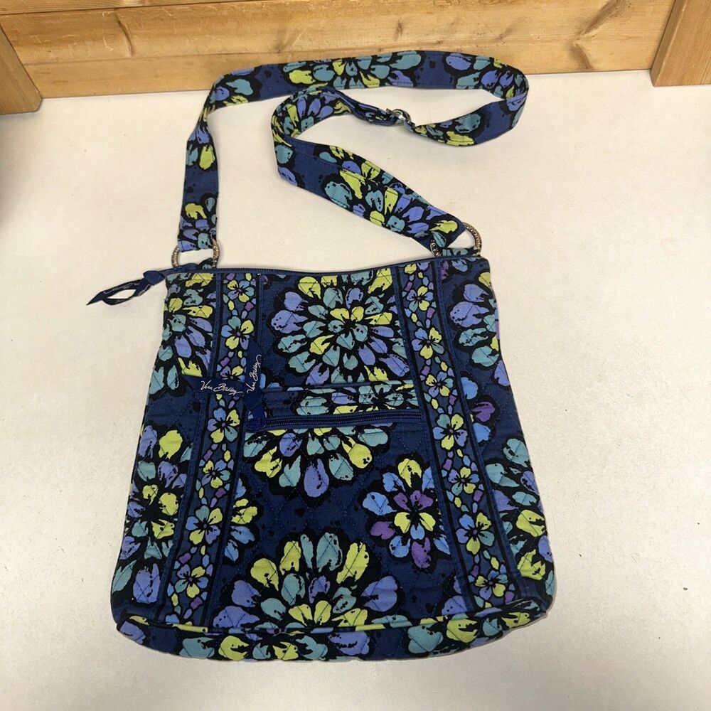 Vera Bradley Hipster Crossbody Bag Indigo Pop Blue Floral Retired Quilted Cotton